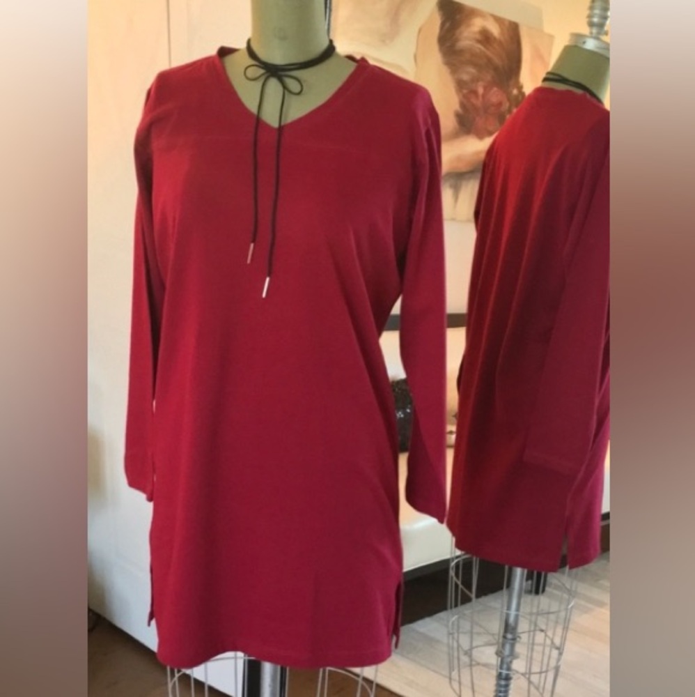 REDUCED!! Vtg 90’s New with Original Tag. Nordstrom intimate Lounging Night Gown